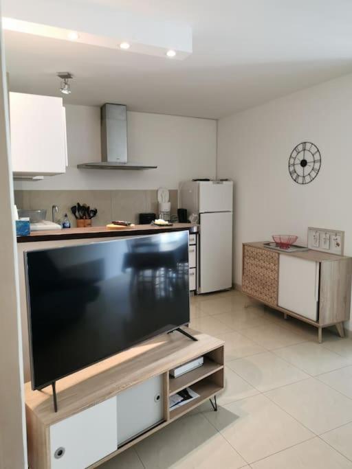 Appartement La Tranquillite, 2Mn A Pieds Mer Fréjus Exteriér fotografie